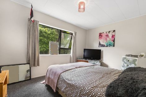 Photo of property in 16a Cherrywood Place, Western Heights, Rotorua, 3015