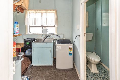 Photo of property in 63 Alma Road, Gonville, Whanganui, 4501