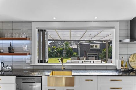 Photo of property in 244 Saint Aubyn Street, New Plymouth, 4310