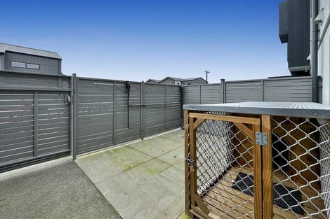 Photo of property in 14 Juniper Drive, Rosehill, Papakura, 2113