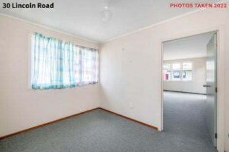 Photo of property in 30 Lincoln Road, Henderson, Auckland, 0610