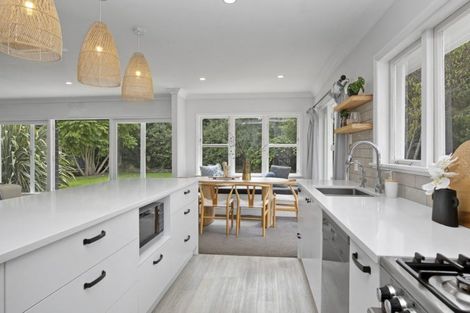 Photo of property in 73 Kohekohe Road, Waikanae, 5036