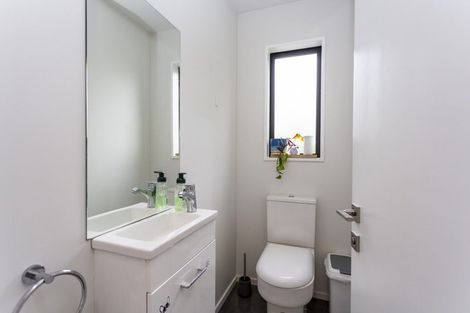 Photo of property in 8a Defoe Place, Waltham, Christchurch, 8023