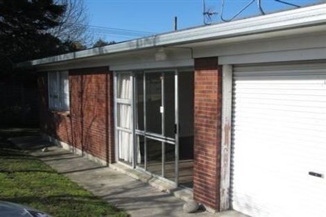 Photo of property in 1/2 Gregg Place, Sunnyvale, Auckland, 0612