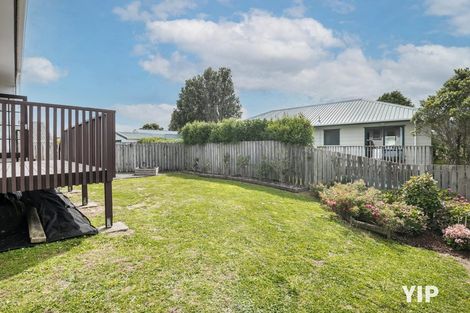 Photo of property in 74 Guadeloupe Crescent, Grenada Village, Wellington, 6037