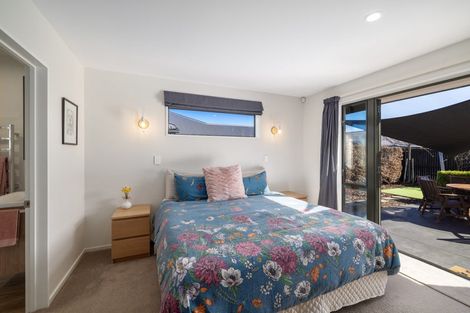 Photo of property in 4 Palmgrove Lane, North New Brighton, Christchurch, 8083