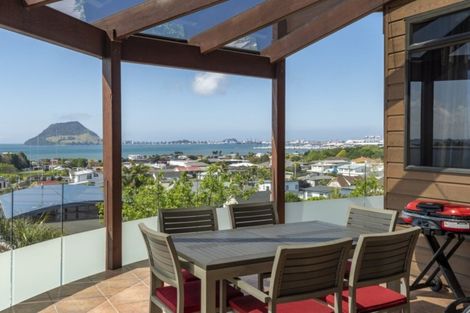 Photo of property in 2/26 Pillans Road, Otumoetai, Tauranga, 3110