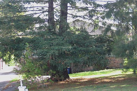 Photo of property in 1/23 Stottholm Road, Titirangi, Auckland, 0604