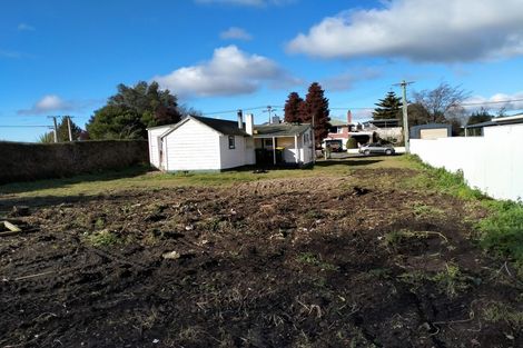 Photo of property in 4 Hayes Street, Waimate, 7924