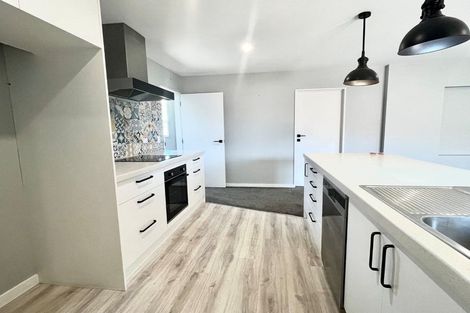 Photo of property in 104a Burwood Road, Burwood, Christchurch, 8083