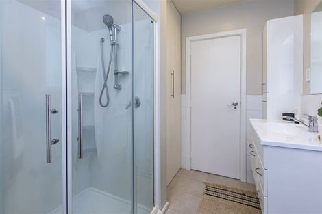 Photo of property in 1/15 Knowles Street, St Albans, Christchurch, 8052