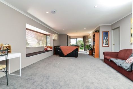 Photo of property in 17 Rosehill Place, Nawton, Hamilton, 3200