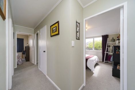 Photo of property in 35 Peter Hall Drive, Kelvin Grove, Palmerston North, 4414