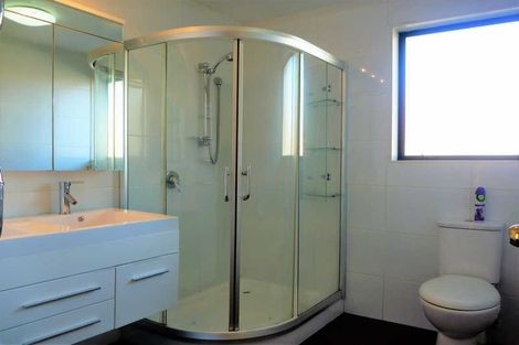 Photo of property in 145 Lincoln Road, Addington, Christchurch, 8024