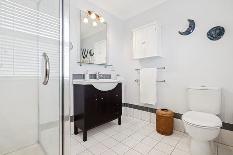 Photo of property in 50 Valley Road, Pukekohe, 2120