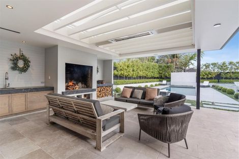 Photo of property in 12 Clifton Road, Hauraki, Auckland, 0622