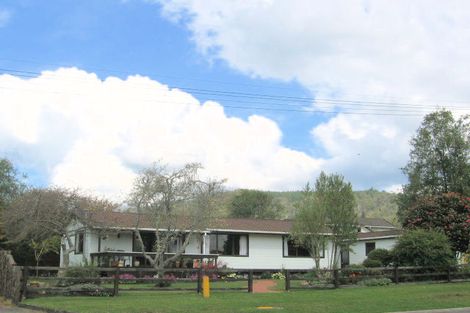 Photo of property in 25 Lynmore Avenue, Lynmore, Rotorua, 3010