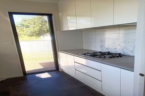 Photo of property in 58 Mettam Drive, Swanson, Auckland, 0614