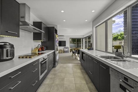 Photo of property in 9 Ravenscourt Place, Huntington, Hamilton, 3210