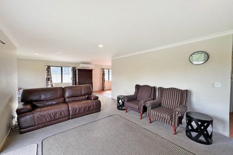 Photo of property in 63 Russell Robertson Drive, Havelock North, 4130