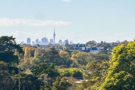 Photo of property in 51a Fitzwater Place, Henderson, Auckland, 0612