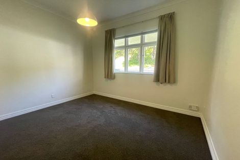 Photo of property in 158 Russell Terrace, Berhampore, Wellington, 6023