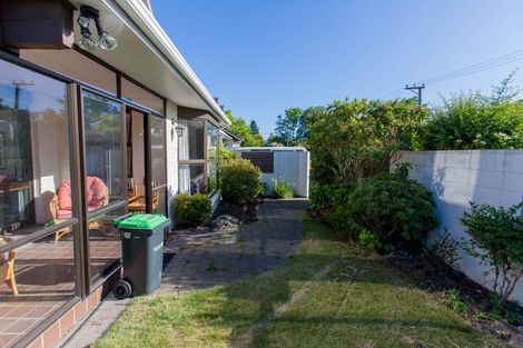 Photo of property in 2/14 Merrin Street, Avonhead, Christchurch, 8042