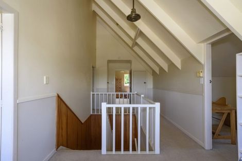 Photo of property in 4 Smith Road, Merrilands, New Plymouth, 4312