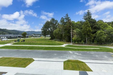 Photo of property in 38 Dahl Drive, Wallaceville, Upper Hutt, 5018