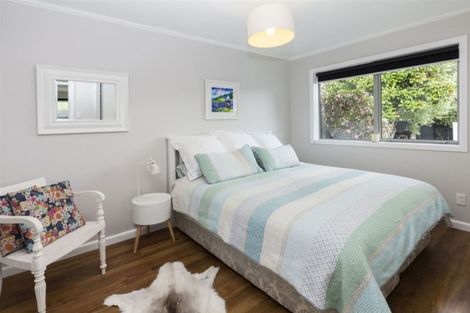 Photo of property in 2 Manor Place, Bryndwr, Christchurch, 8053