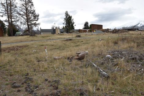 Photo of property in 71 Ohau Drive, Lake Ohau, Twizel, 9412