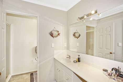 Photo of property in 6 Jacaranda Court, Pukekohe, 2120