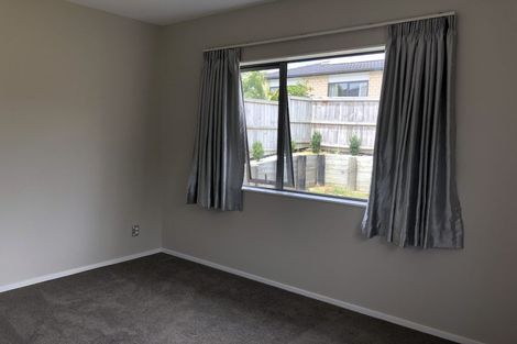 Photo of property in 8 Will Street, Huapai, Kumeu, 0810