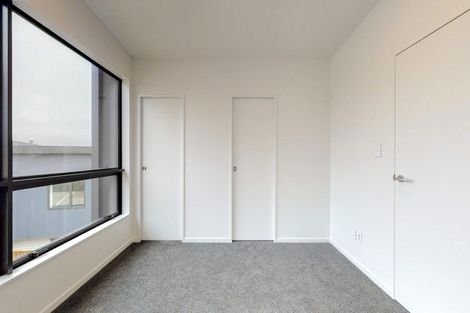 Photo of property in 7/62 Spenmoor Street, Newlands, Wellington, 6037