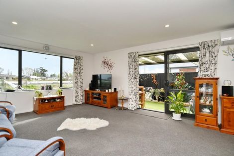 Photo of property in 12 Streamside Terrace, Kaiapoi, 7630