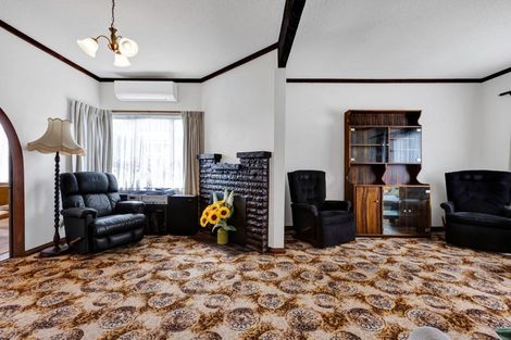 Photo of property in 12 Wicksteed Street, Vogeltown, New Plymouth, 4310