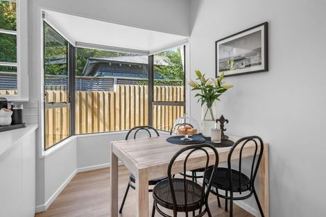 Photo of property in 4 Burnbrae Street, Saint Martins, Christchurch, 8022