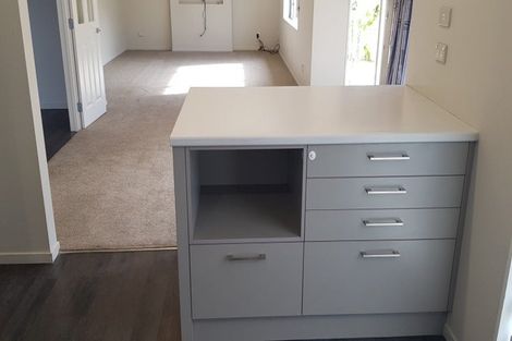 Photo of property in 10 Saint Peters Close, Woolston, Christchurch, 8062