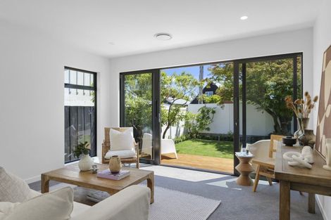 Photo of property in 110 Knowles Street, St Albans, Christchurch, 8052