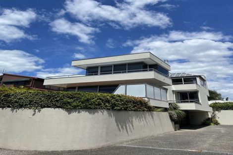 Photo of property in 2/14 Takutai Avenue, Bucklands Beach, Auckland, 2012