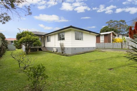 Photo of property in 110 Parrs Cross Road, Sunnyvale, Auckland, 0612