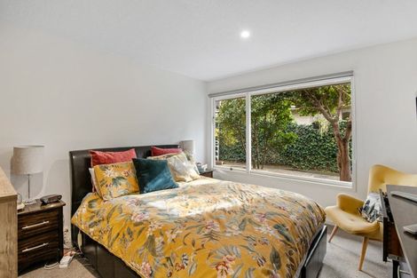 Photo of property in 91 Memorial Avenue, Ilam, Christchurch, 8053