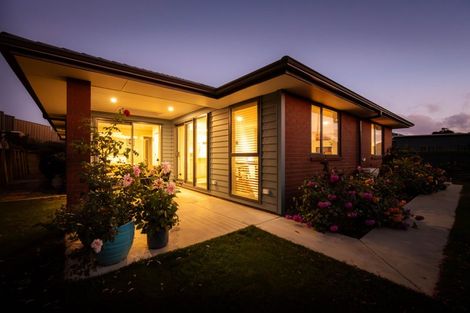 Photo of property in 29a Golf Vue Place, Castlecliff, Whanganui, 4501