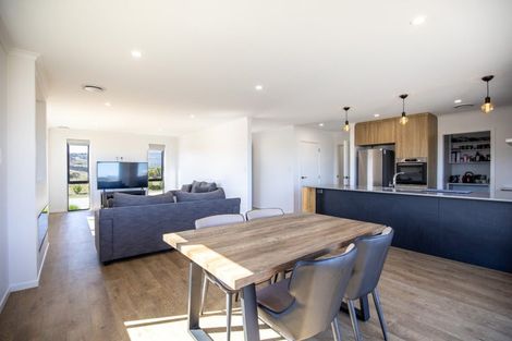 Photo of property in 2 Tunarau Street, Raglan, 3225