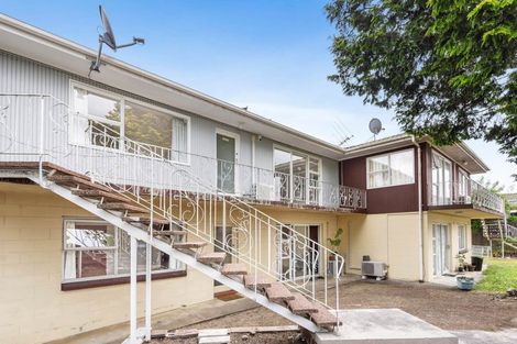 Photo of property in 1/1 Preston Avenue, Mount Albert, Auckland, 1025