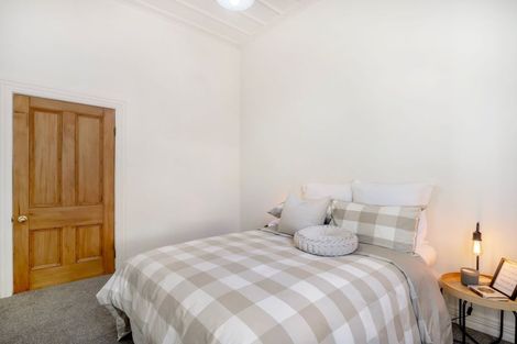 Photo of property in 21 Portal Street, Durie Hill, Whanganui, 4500