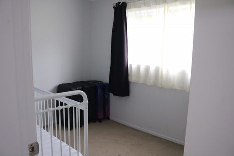 Photo of property in 18 Dunstall Place, Mangere Bridge, Auckland, 2022