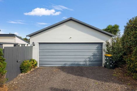 Photo of property in 27 Victoria Avenue, Waiuku, 2123