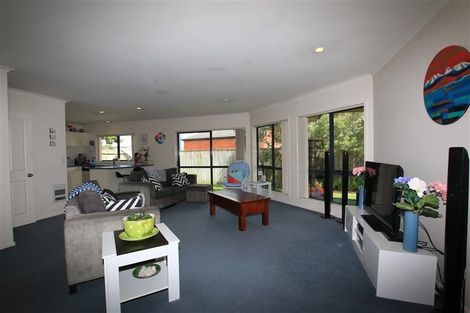 Photo of property in 2 Srah Place, East Tamaki, Auckland, 2013