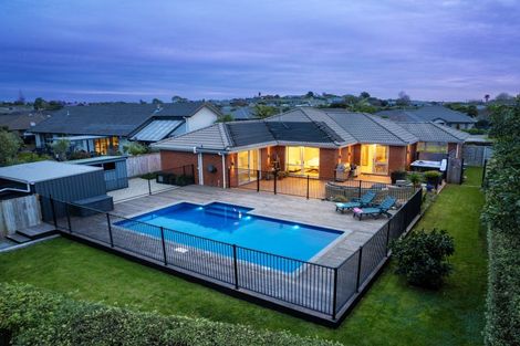 Photo of property in 10 Searle Drive, Patumahoe, Pukekohe, 2679